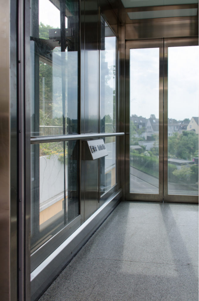 porte per ascensori smart,